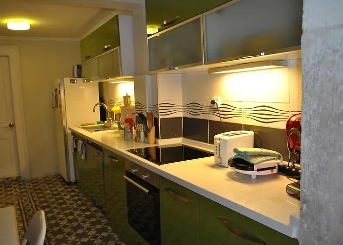 וילה Maris Alsancak Center