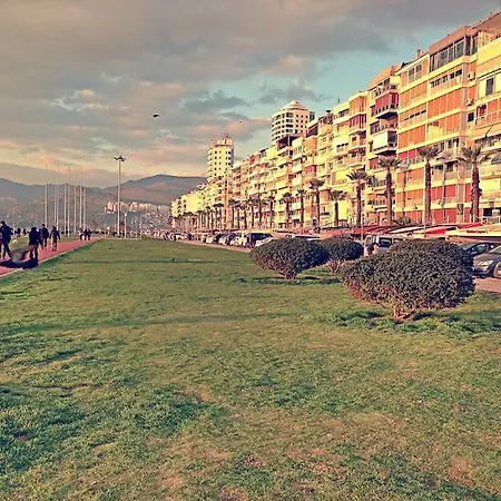 Villa Maris Alsancak Center *